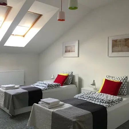 Klimatyczny Przy Bochenskim Rynku. Apartment